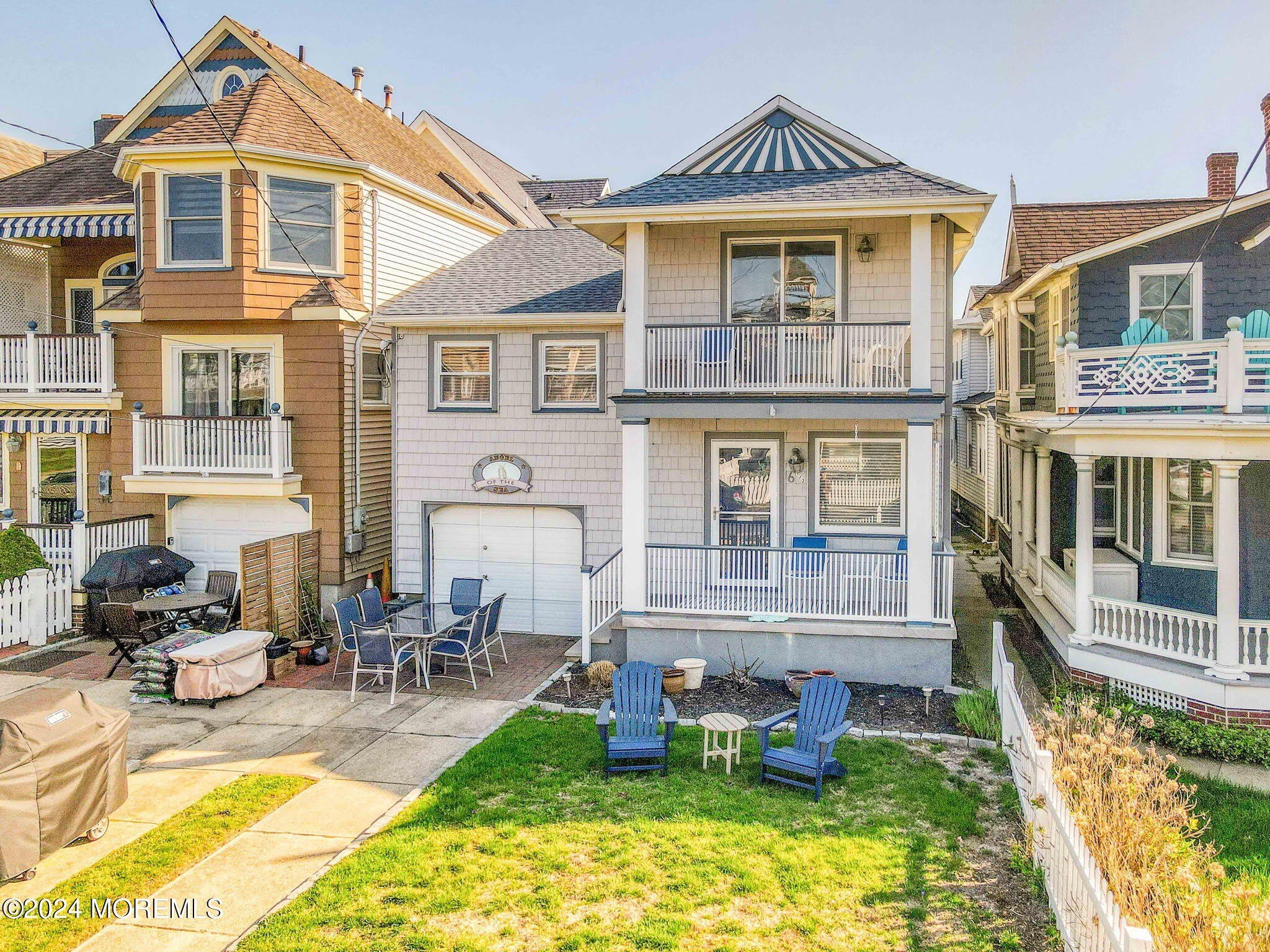 6 1 2 Embury Avenue – photo 1
