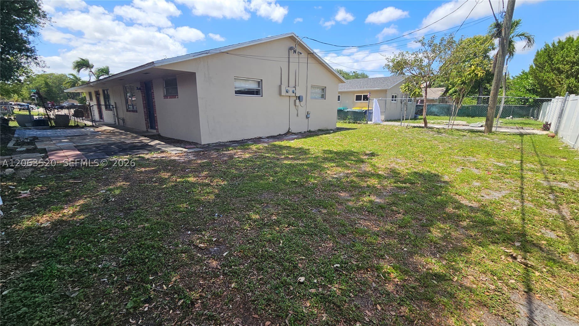 5030 Sw 26Th Ave – photo 3