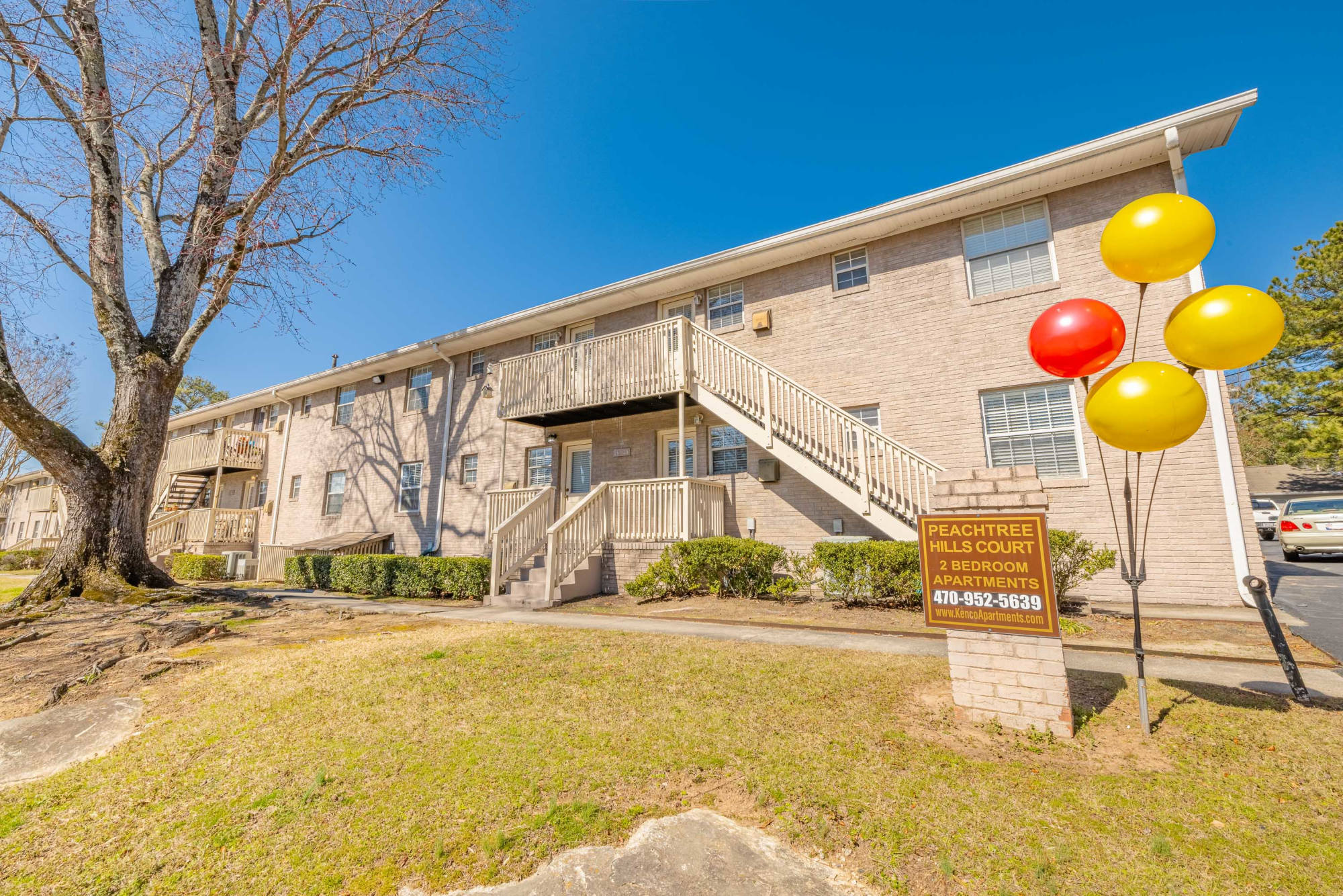 Peachtree Hills Court – photo 3