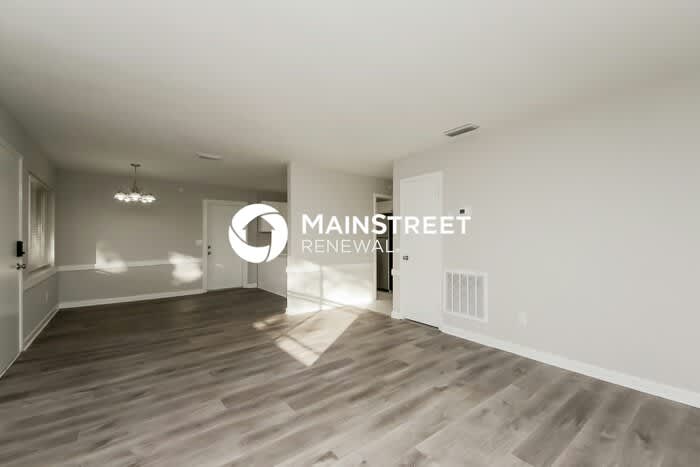 240 16Th Street Northeast – photo 3