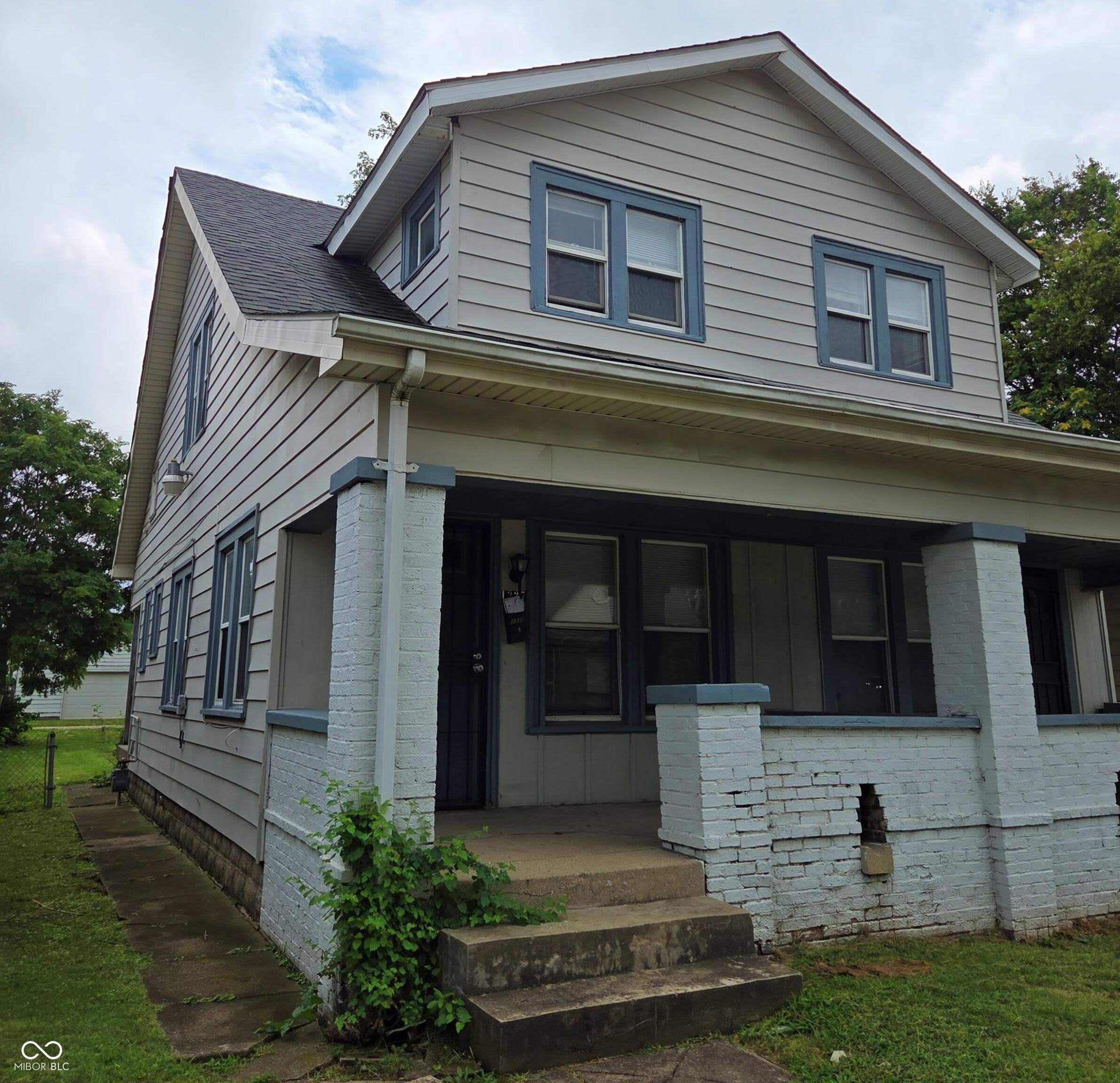 1337 Lee Street – photo 2