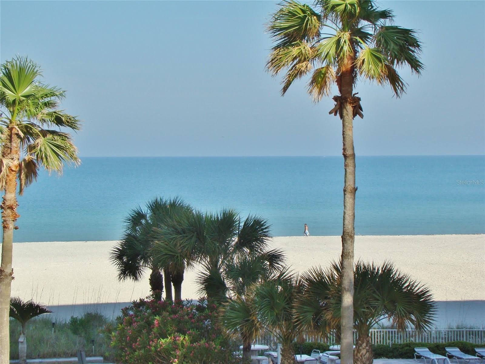 1380 GULF Boulevard – photo 2