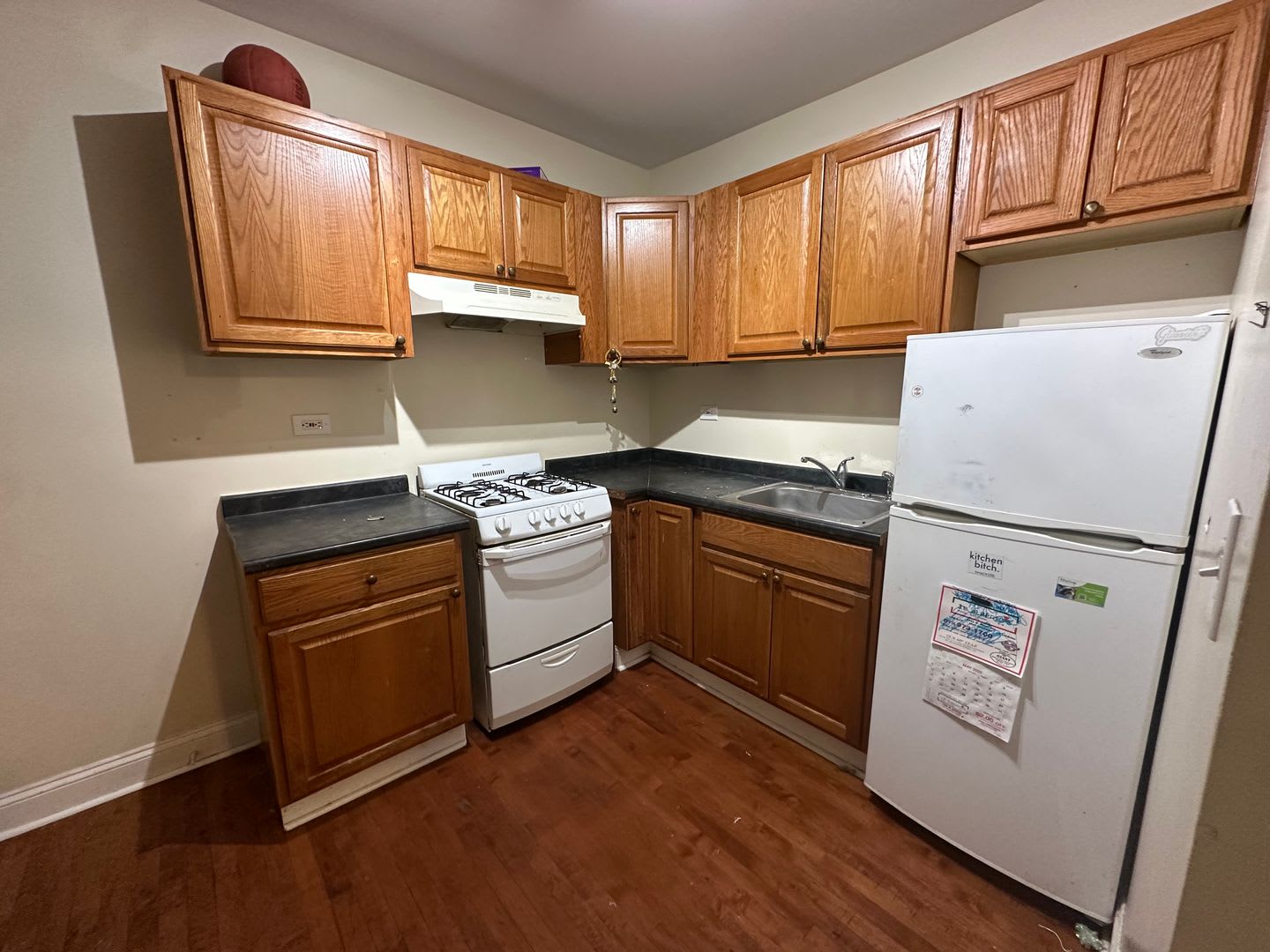 1375 W Greenleaf Ave – photo 1