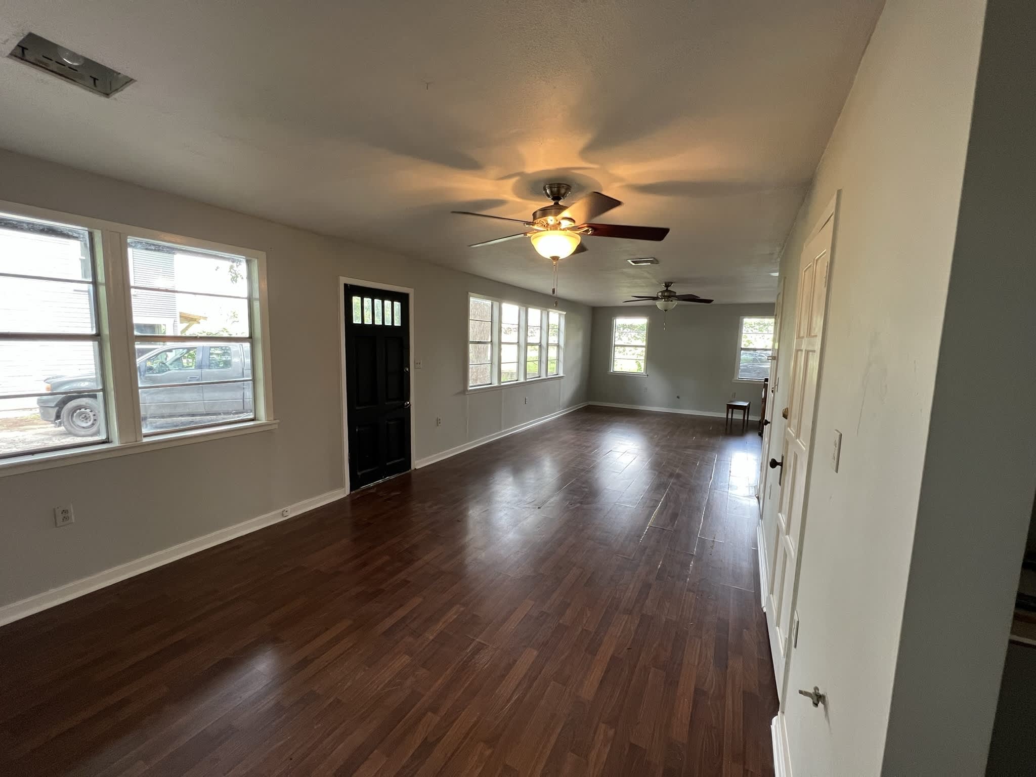 293 Post Avenue – photo 2