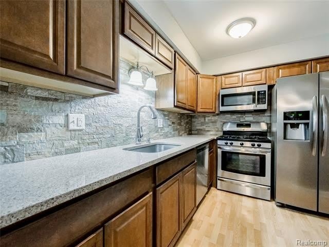 34763 MAPLE LANE Drive – photo 5