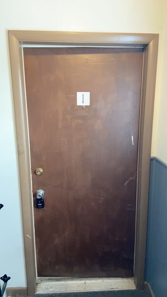 1315 Imperial Court – photo 3
