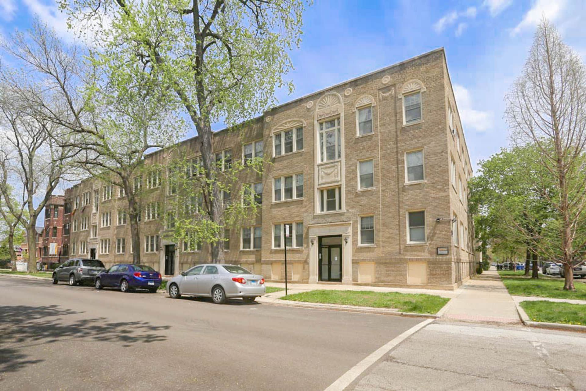 1916-34 W Winona / 5103-15 N Winchester – photo 5