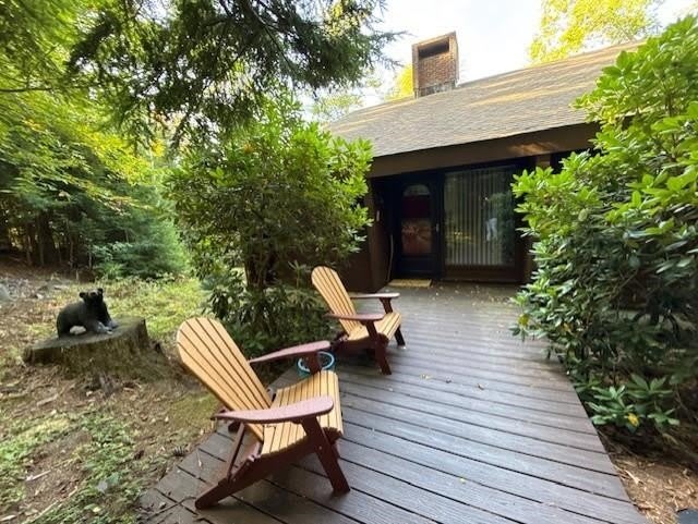 38 Pine Grove Road – photo 1
