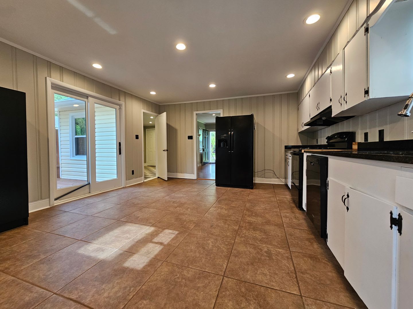 **Available Now** 303 Brandywine Rd. Savannah Ga. – photo 5