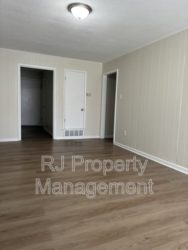 4350 Ann Arbor Ln – photo 5