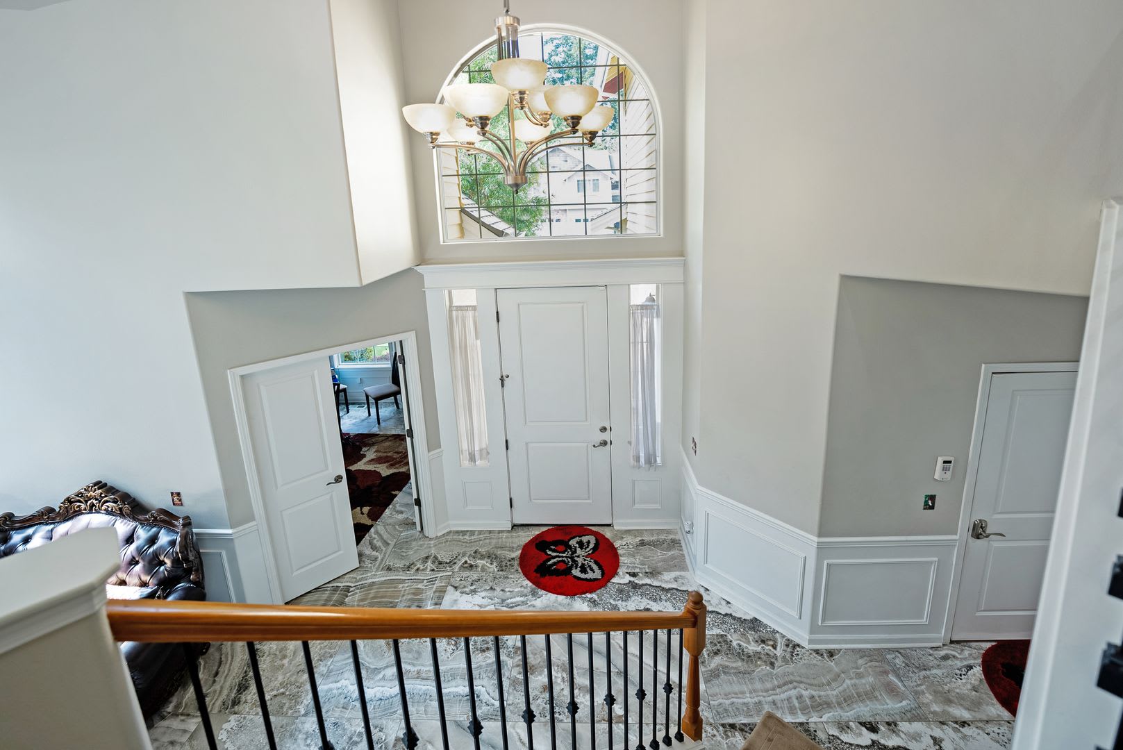 Beautiful Meadowdale Court Home In Edmonds Available On 9 1 2026 – photo 5