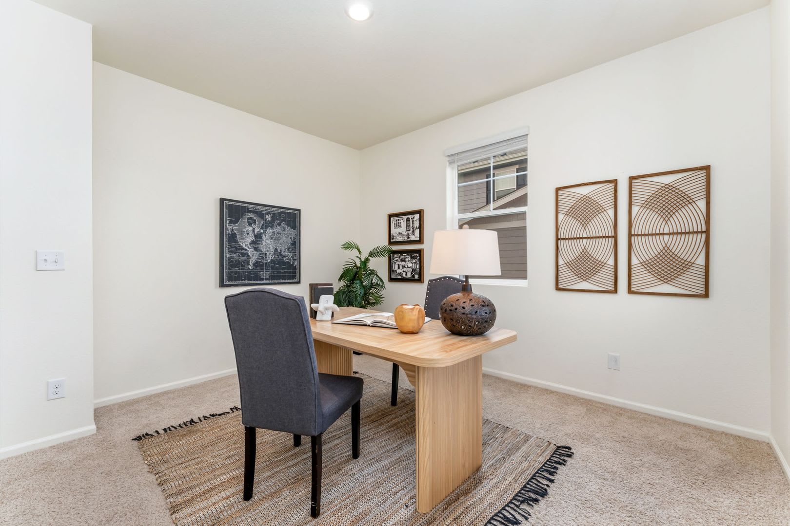 6818 Gateway Crossing Street – photo 4