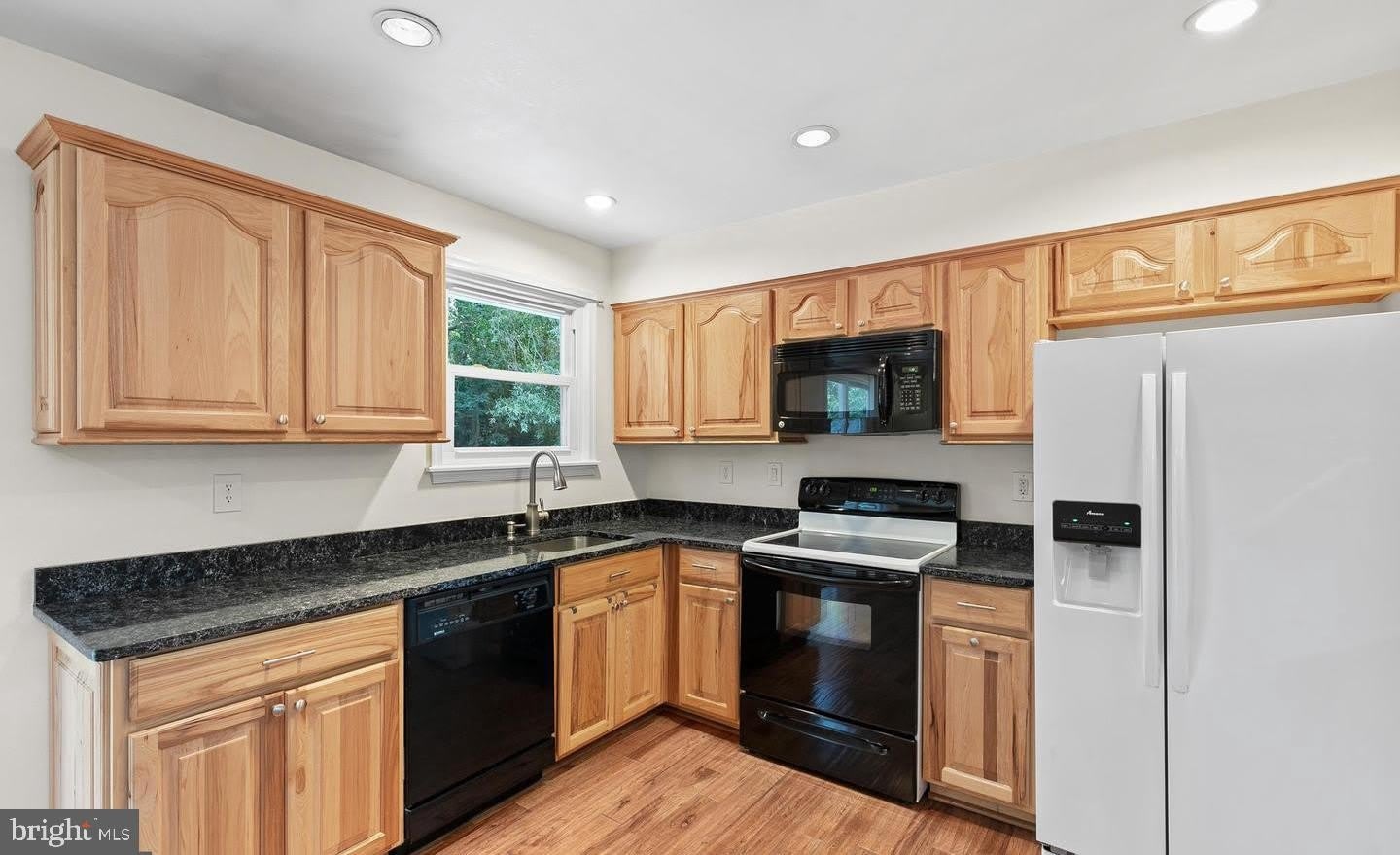 7660 TURNBROOK DR – photo 5