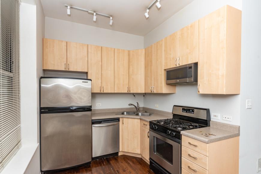2207 West Race – photo 4