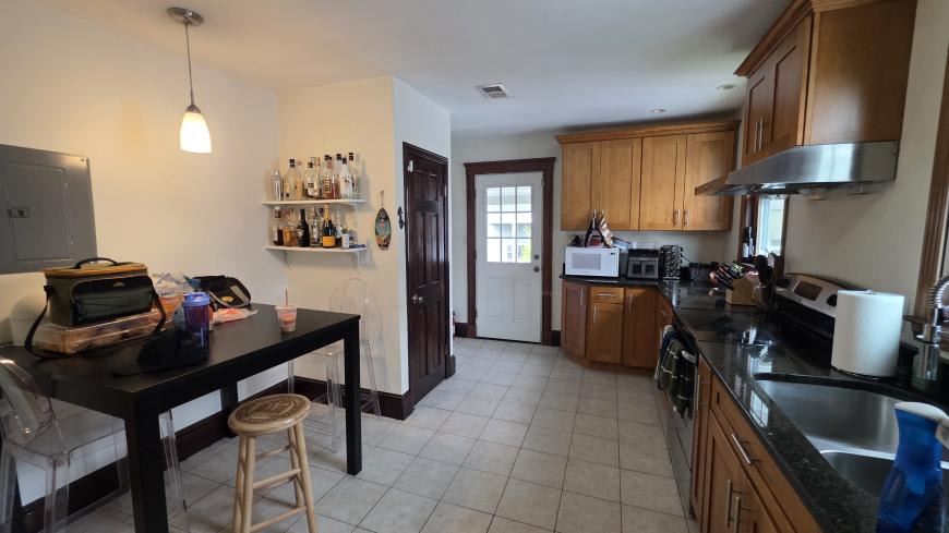 138 Nonantum St. – photo 4