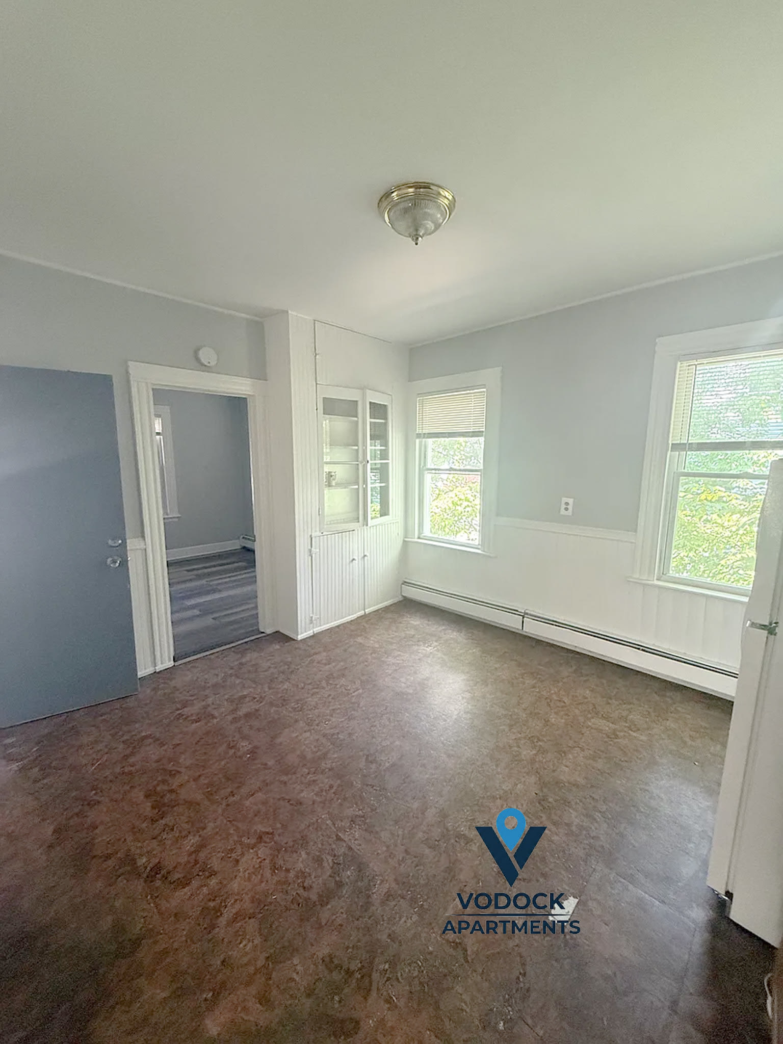105 Rhodes St – photo 3