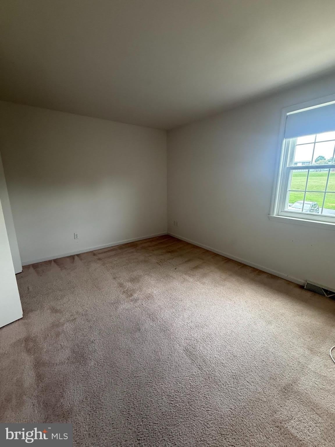 48 PENNWICK Drive – photo 5