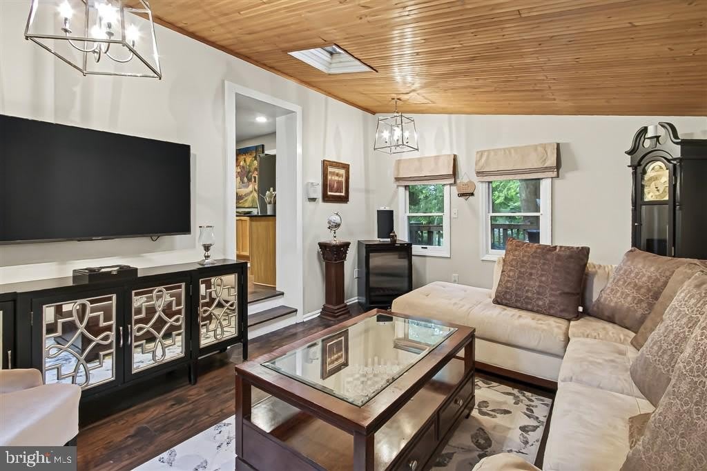 1800 N Quantico Street – photo 2