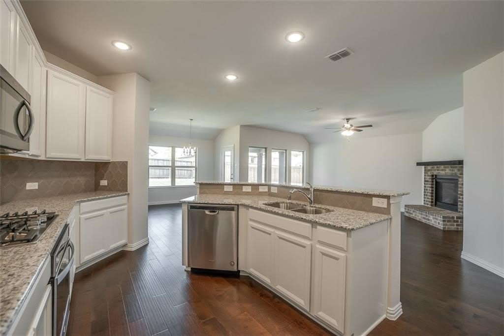 1829 Meadow Trail Lane – photo 4
