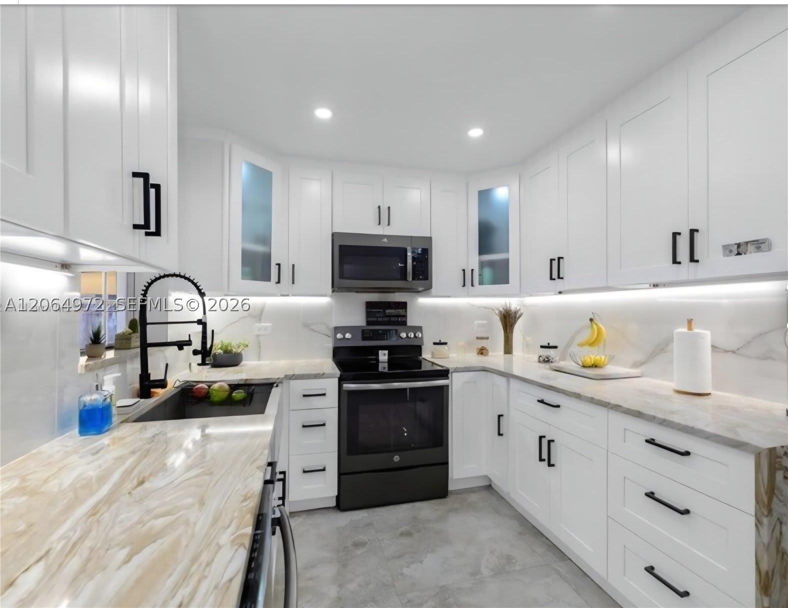 1843 N 27Th Ct – photo 3