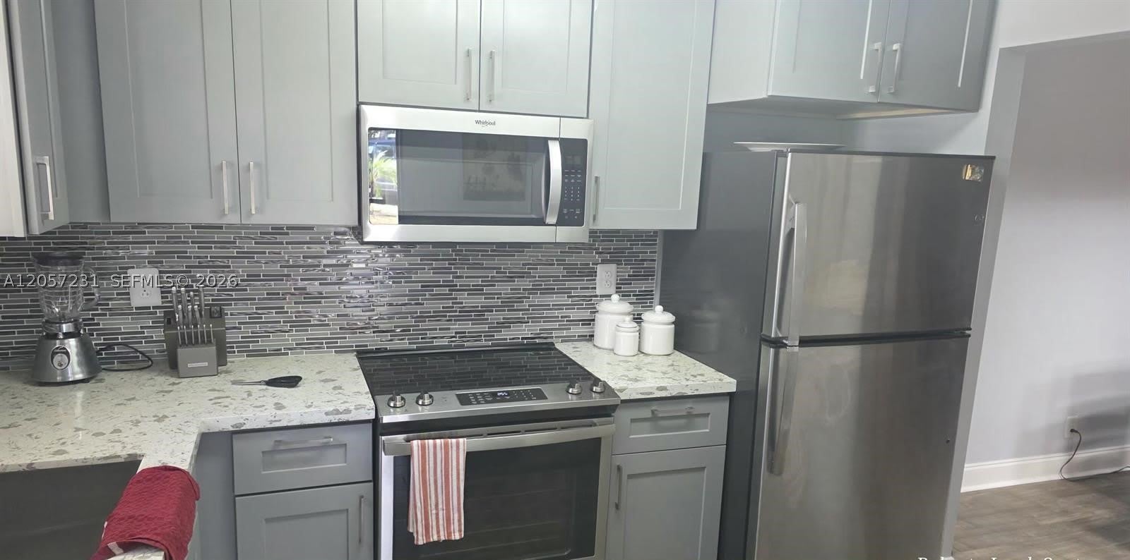 524 Osprey Dr – photo 4