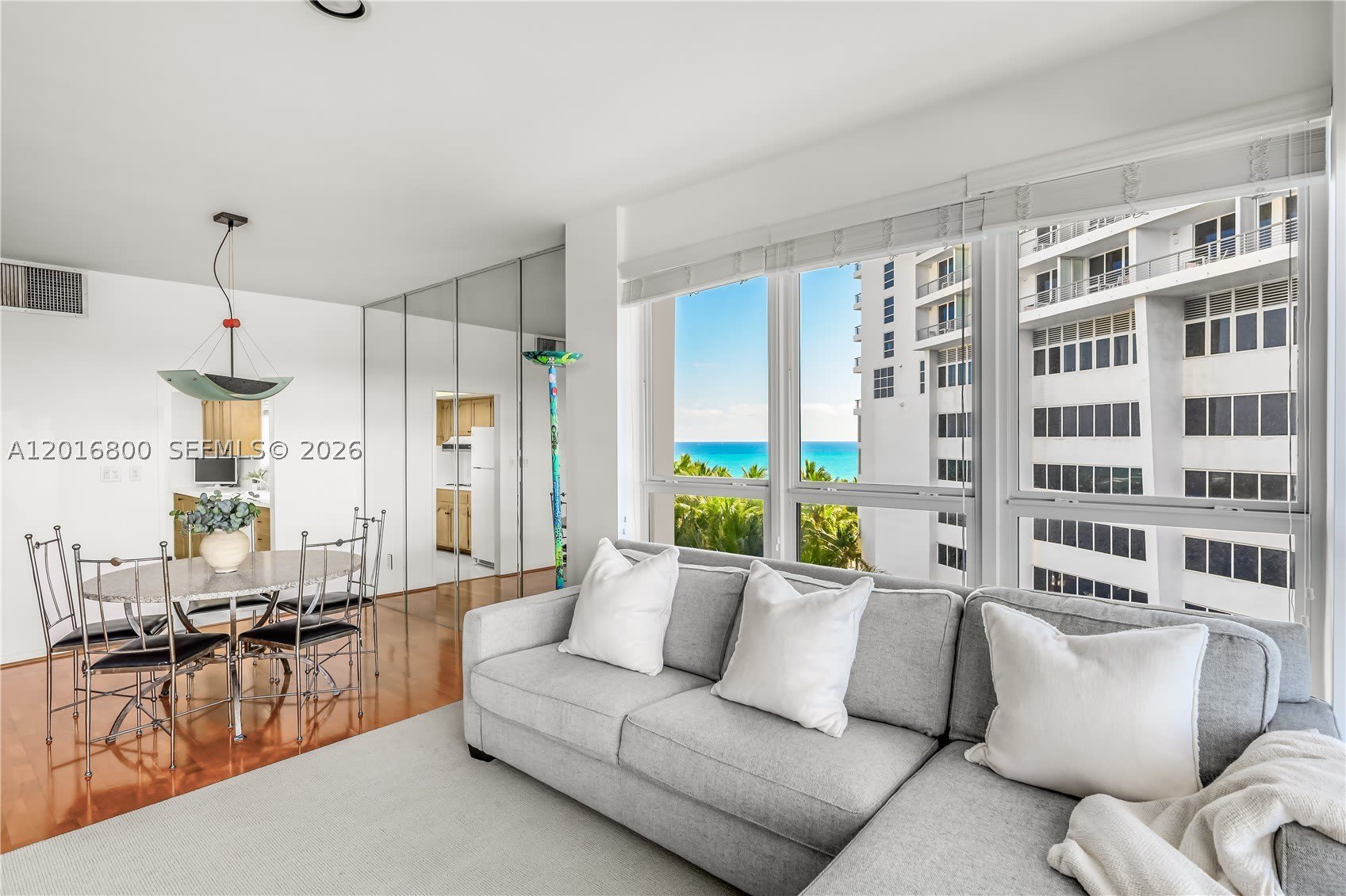 4925 Collins Ave – photo 3