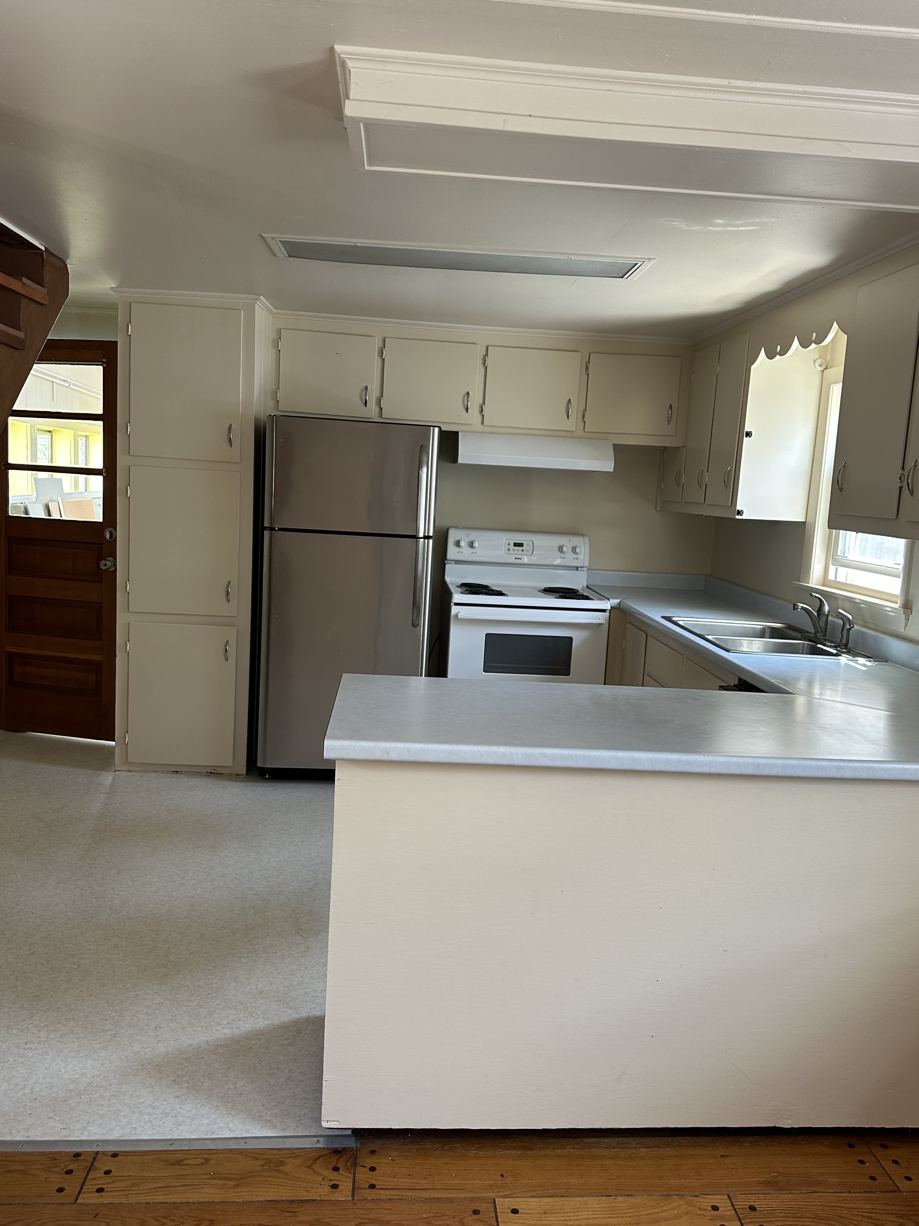 6 Maple Street – photo 4