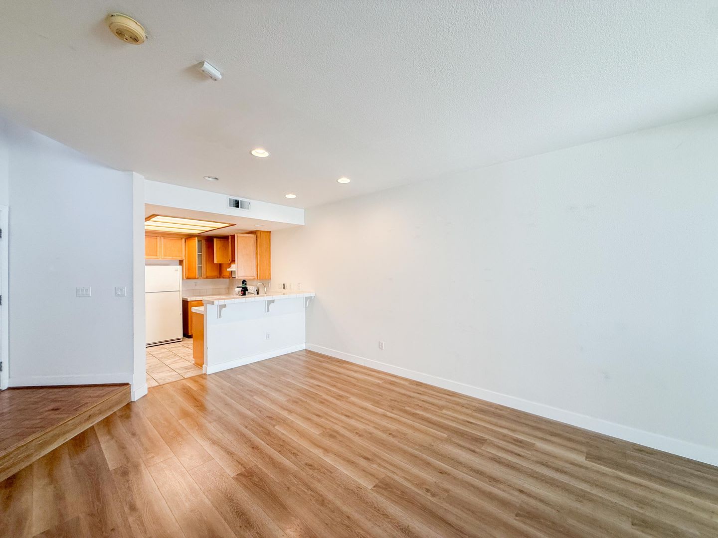 Richmond Marina Bay 3 Bed 3 Bath Townhome in Gated Bay Front Community – photo 4