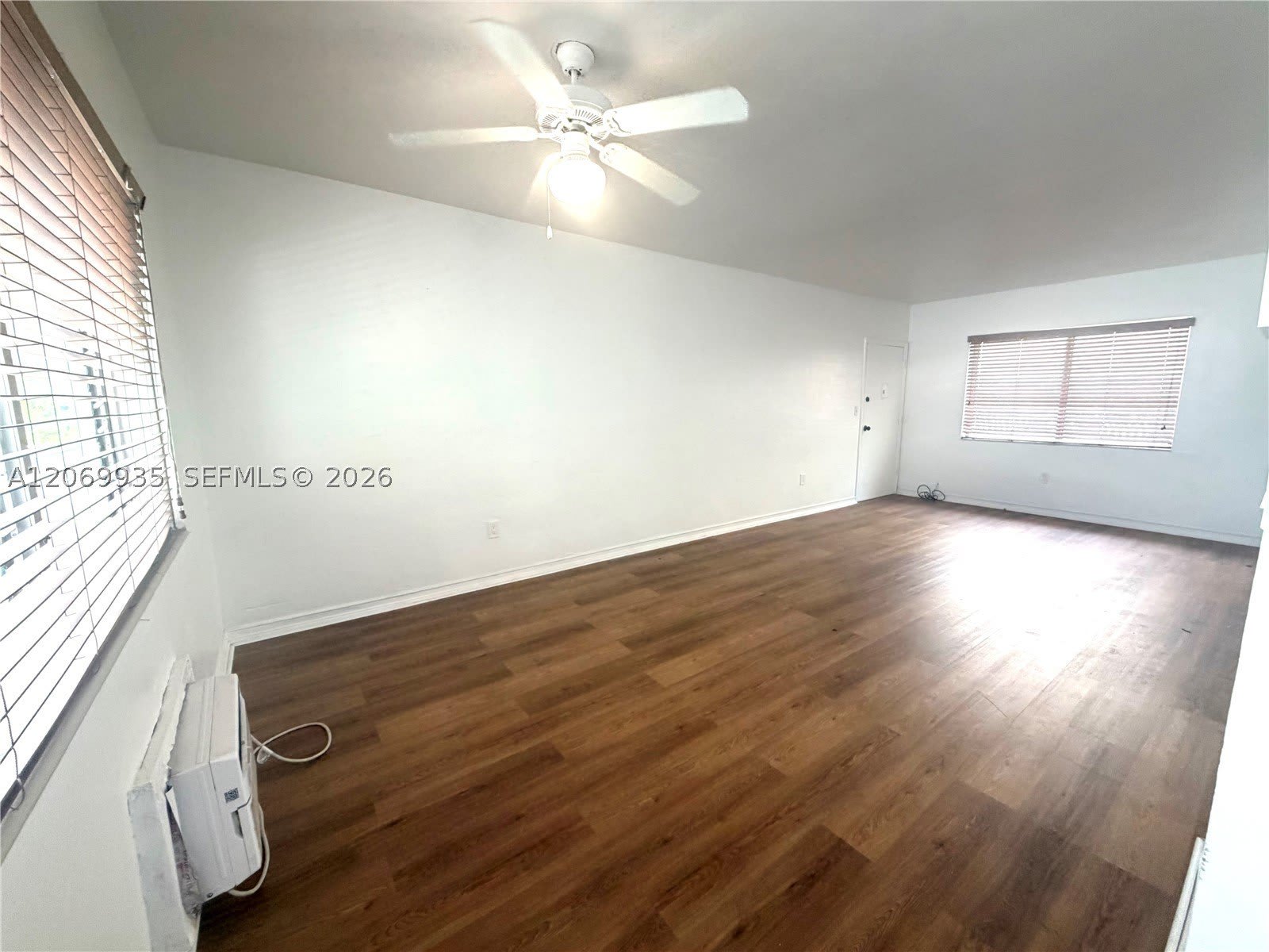433 Santander Ave – photo 4
