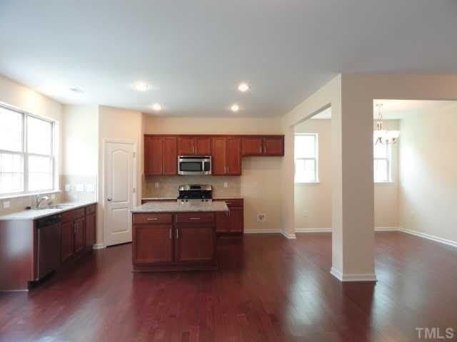 720 Blossom Bay Lane – photo 2