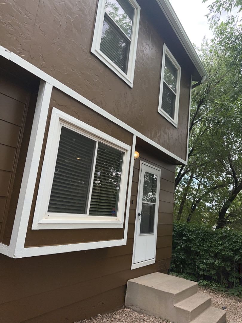 Westside Charmer On Boston Terrace For Rent – photo 2