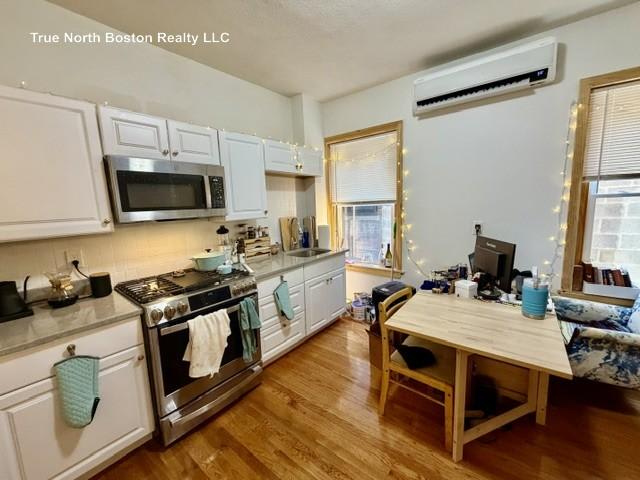206 Hanover St. – photo 3