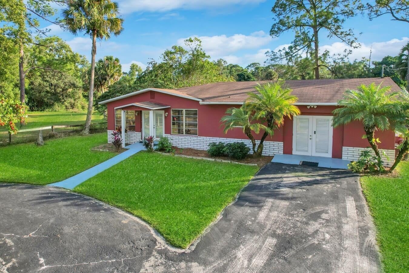 11424 165th Road N – photo 1