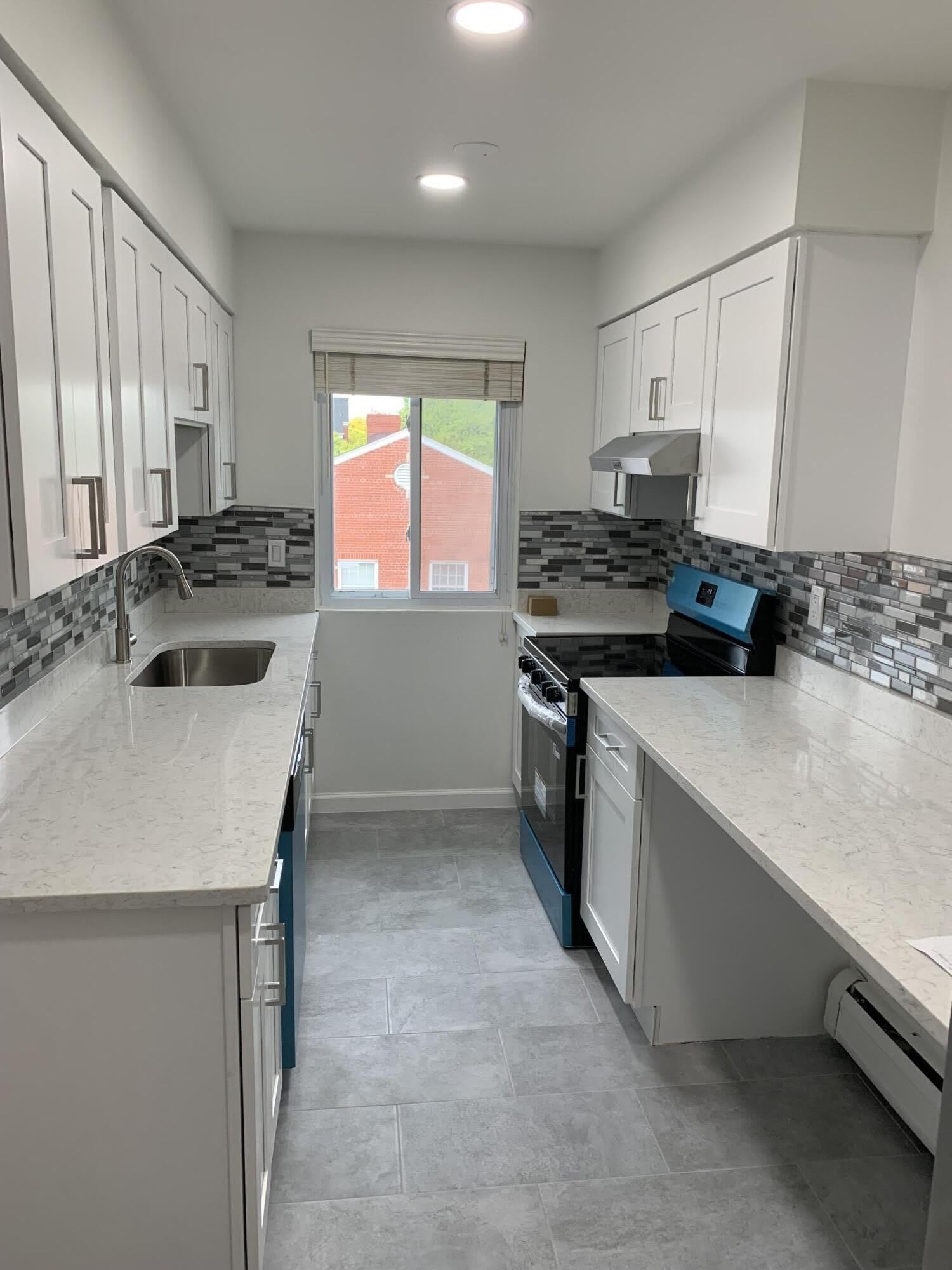 1727 E 14 Mile Road – photo 3