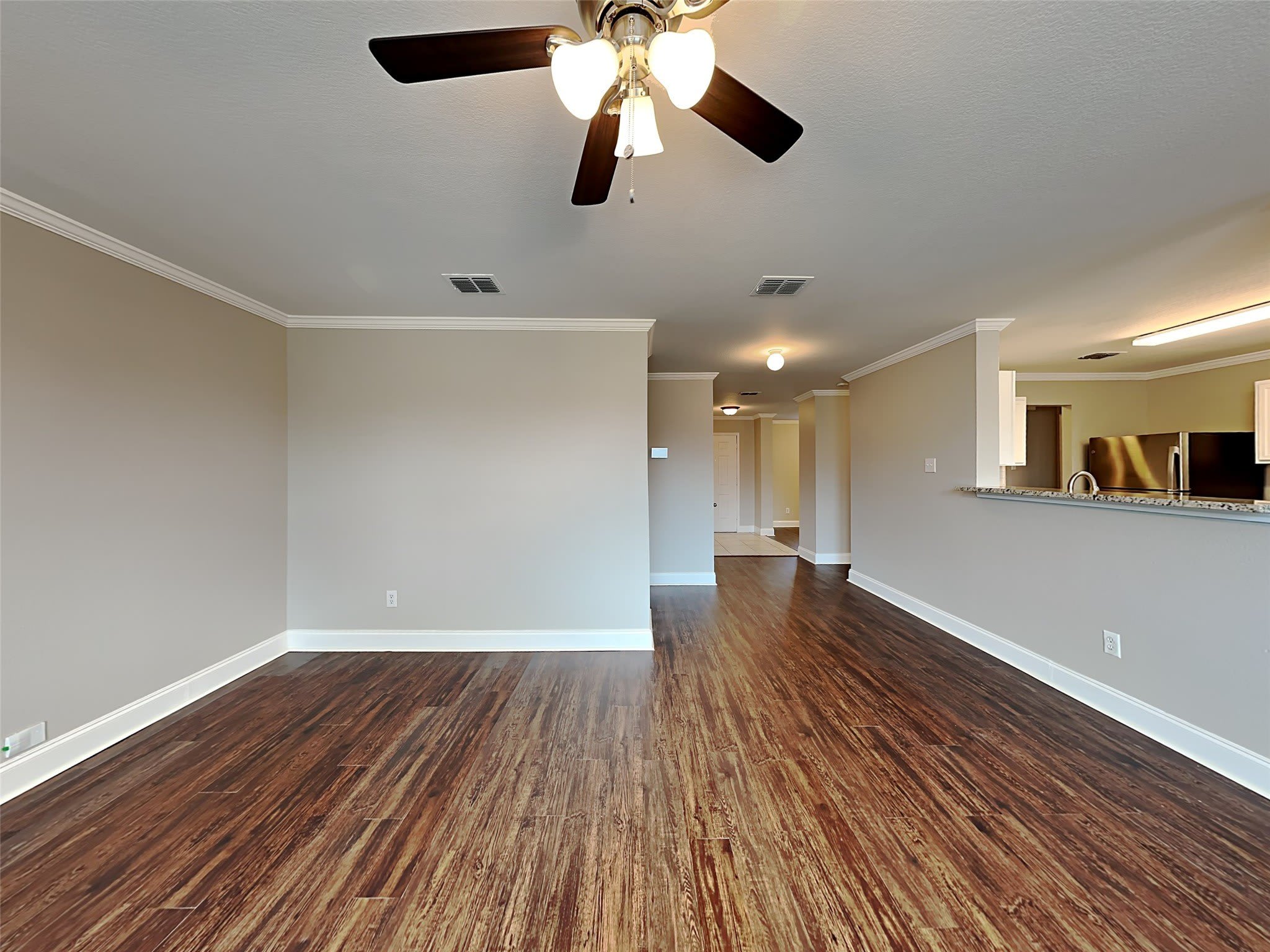 1405 Evergreen Street – photo 4