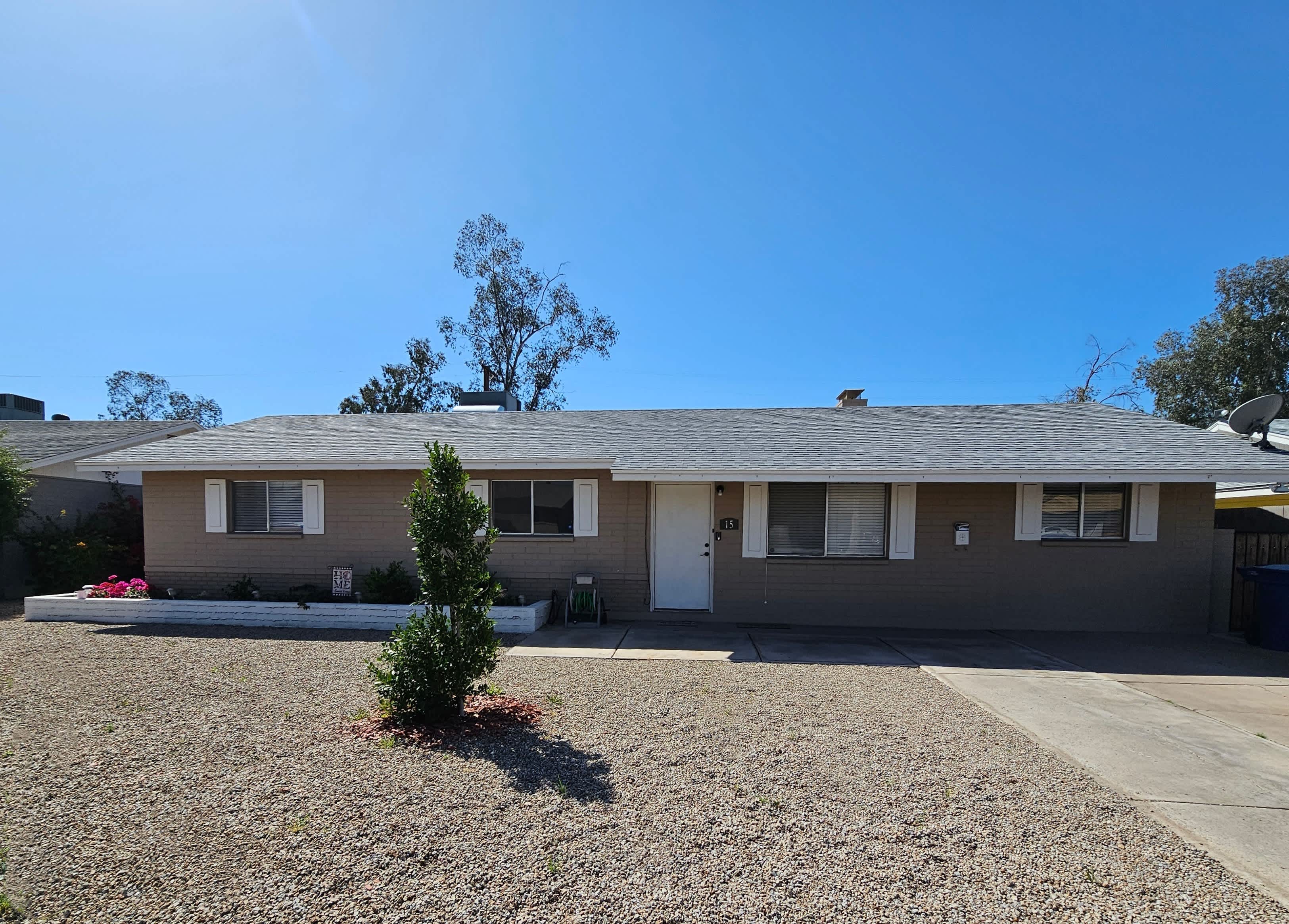 15 W Geneva Dr – photo 1