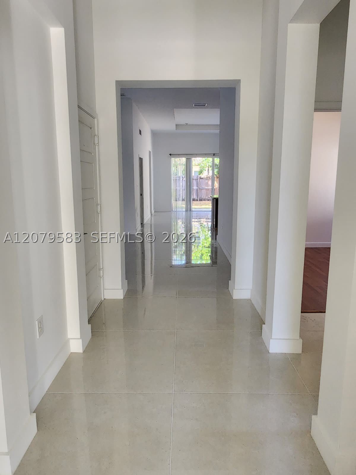 14919 SW 177th Ter – photo 5