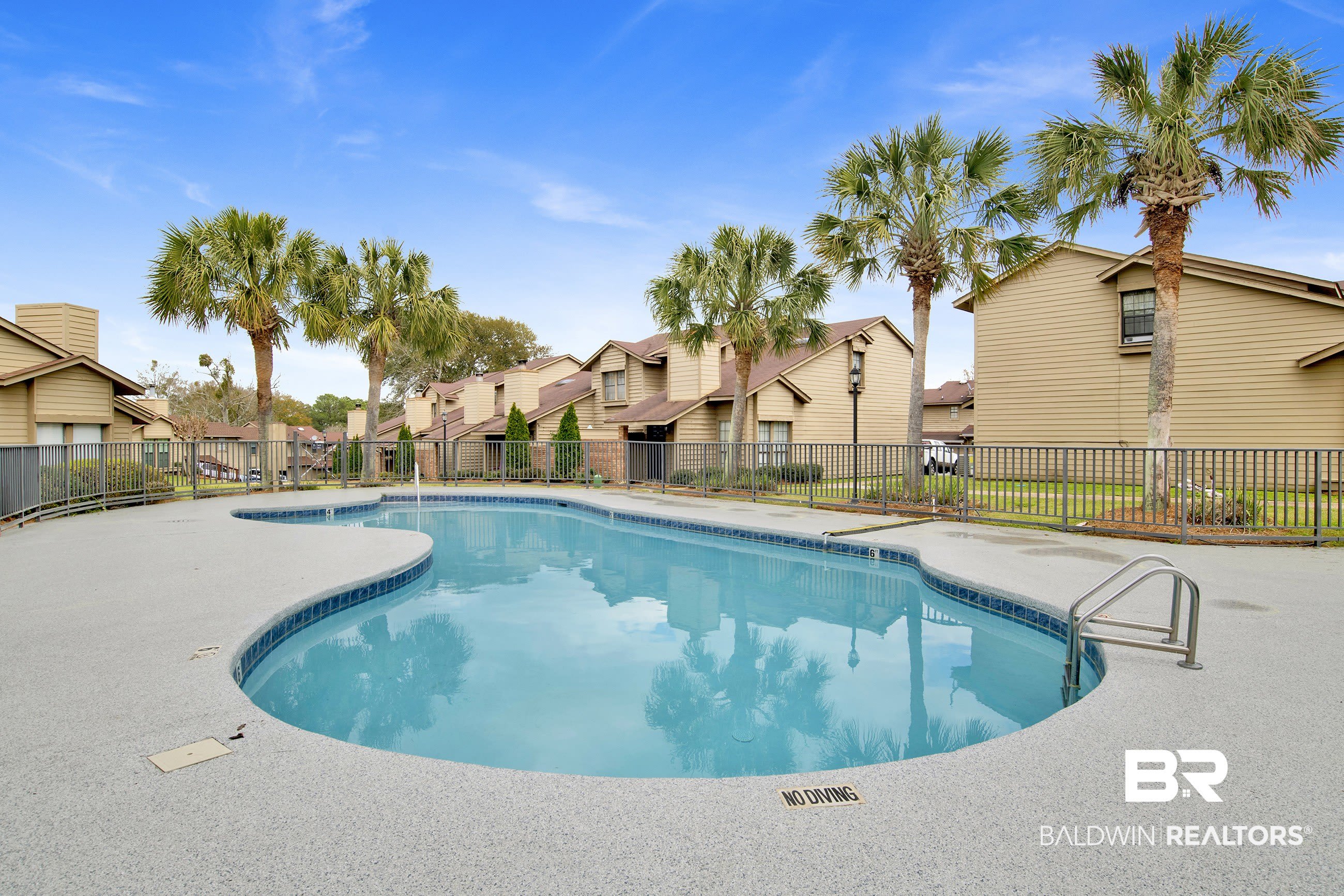 200 Parma Drive – photo 2
