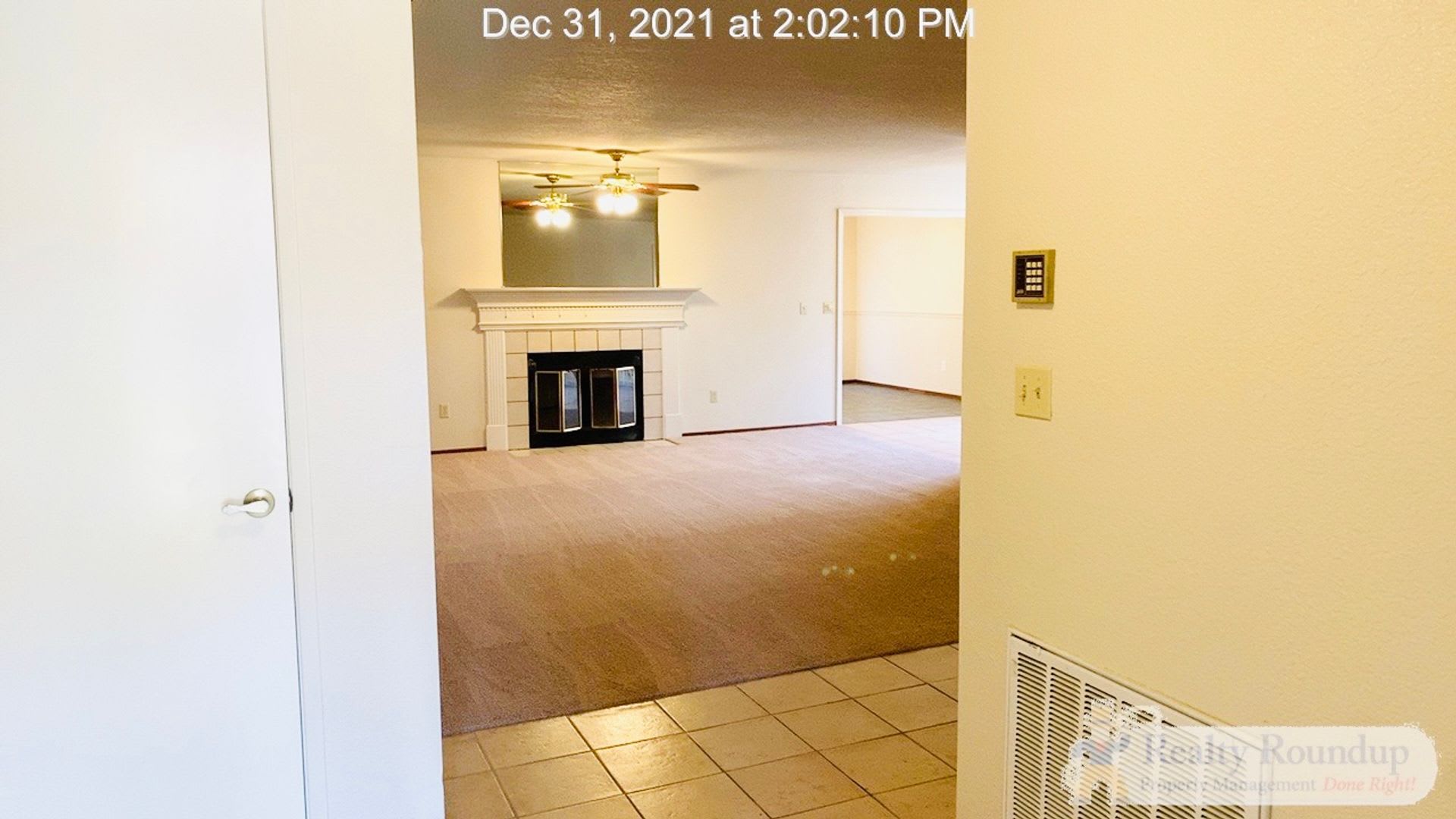 2 Bedroom, 2 Bathroom Home with a Den/Office – photo 2
