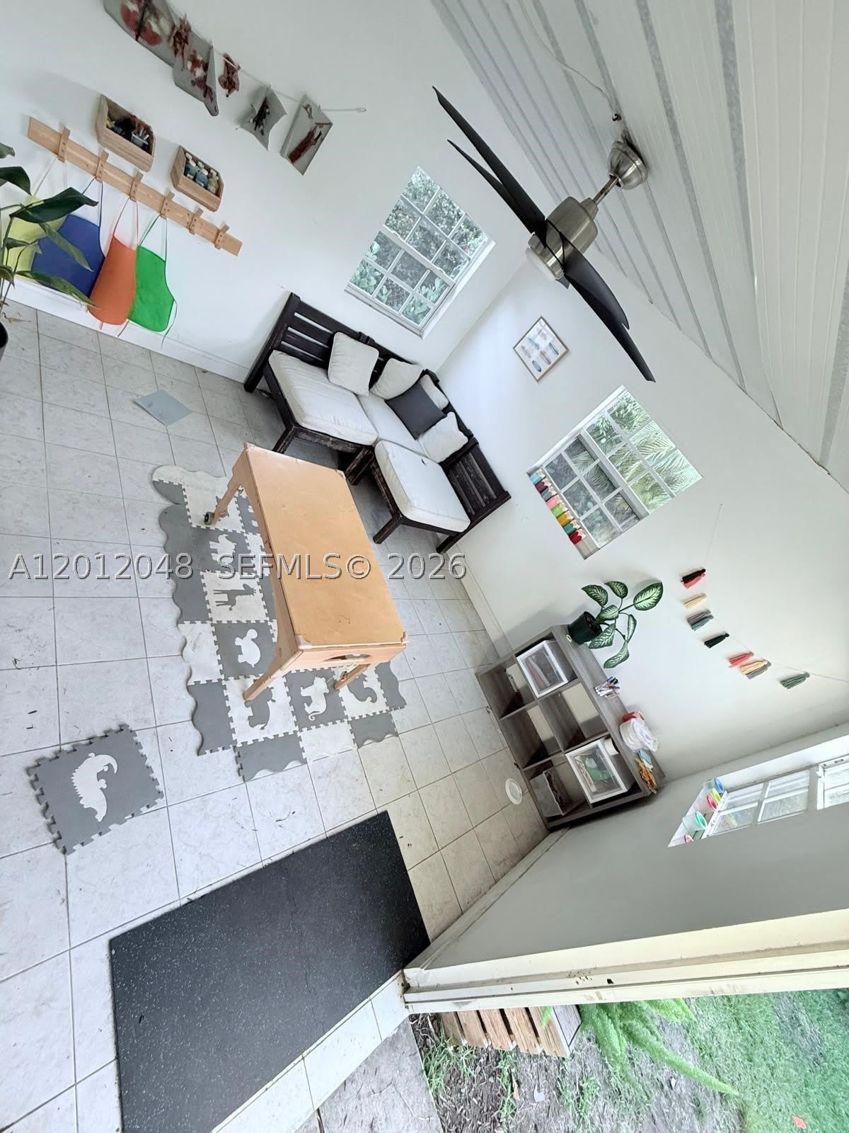 9356 Byron Ave – photo 5