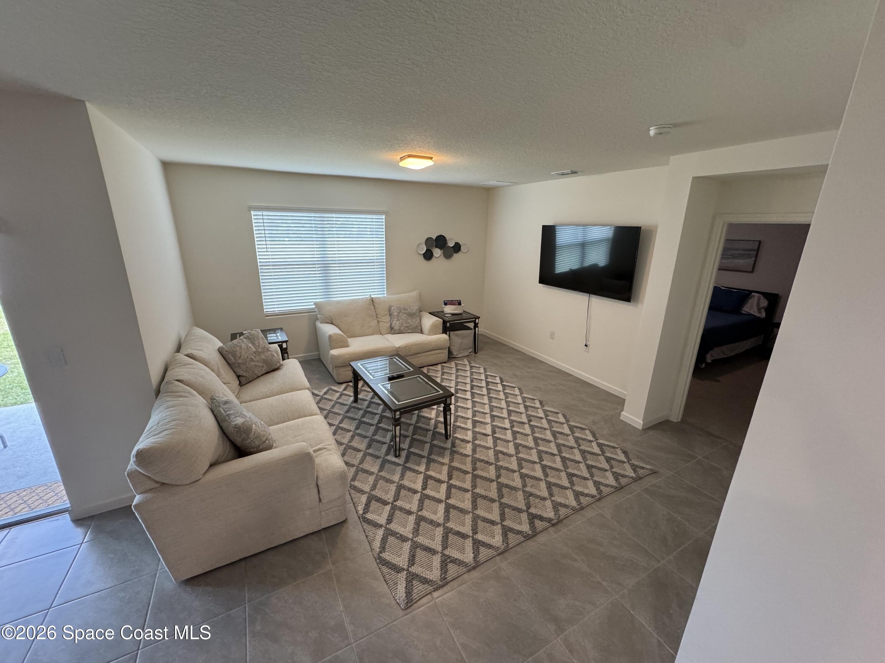1349 Ashford Avenue NE – photo 3