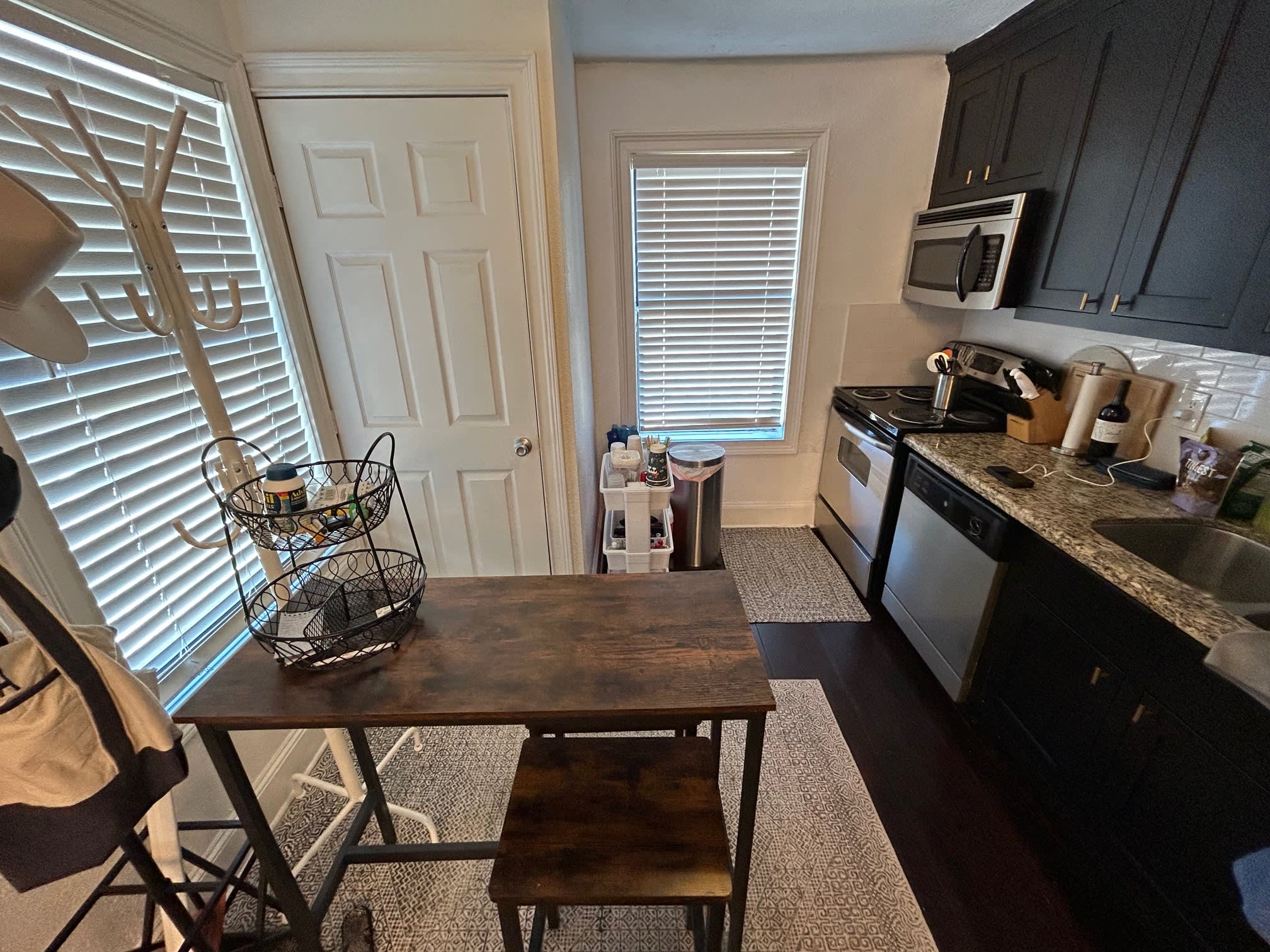 216 Montclair Ave – photo 5