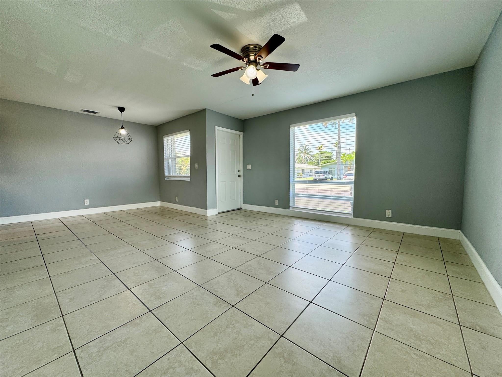 838 SW 14TH Street – photo 4