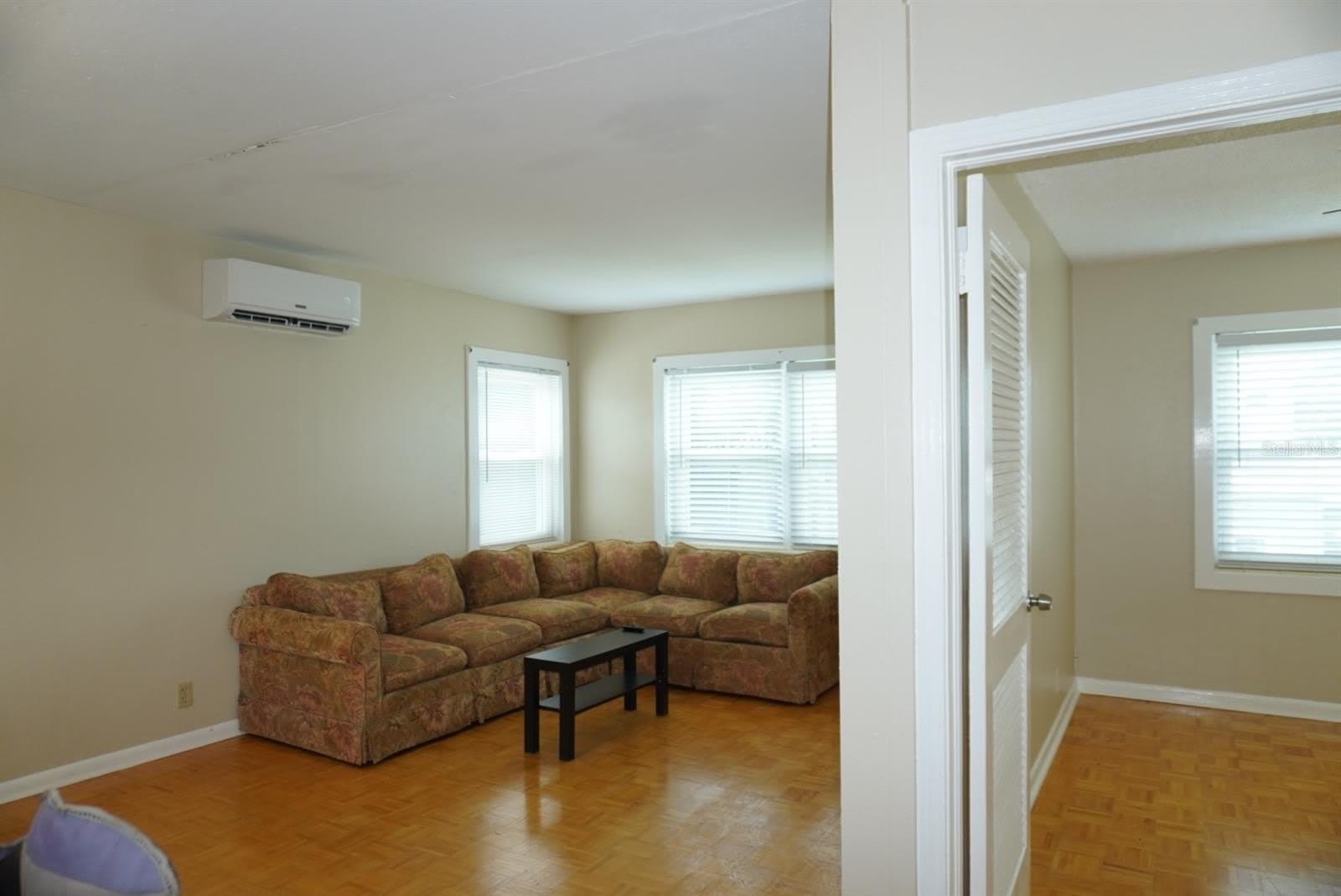 809 W PARK Avenue – photo 5
