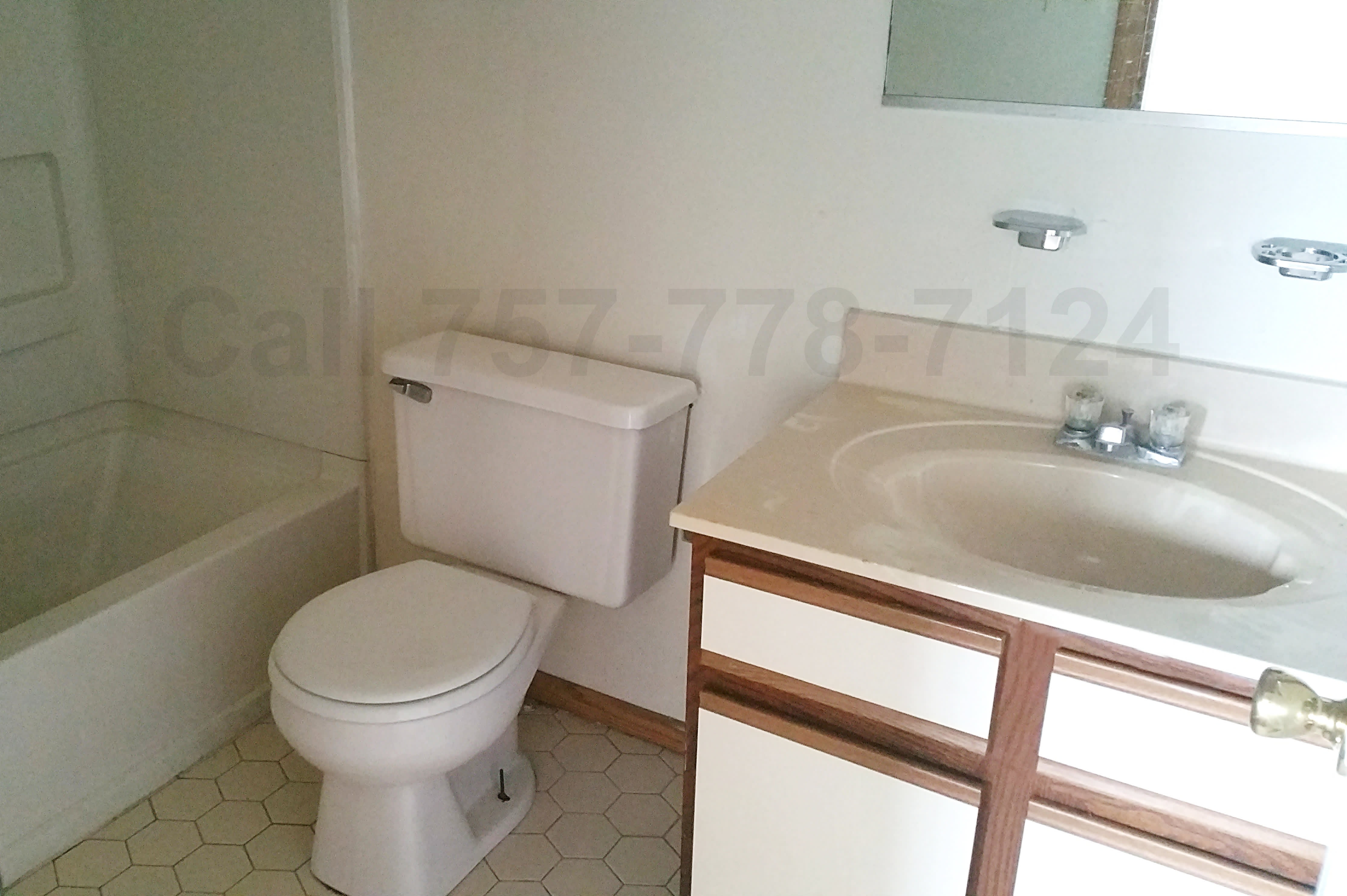 6340 Sewells Point Rd – photo 3