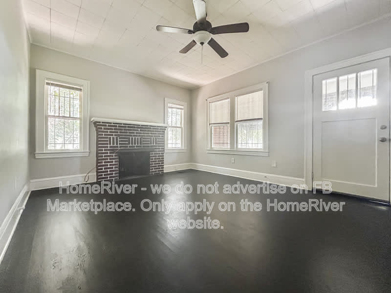 811 Broxton St – photo 3