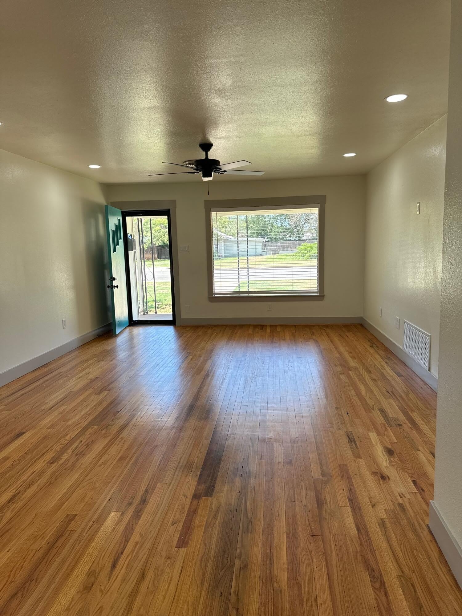 2608 38th Street – photo 2