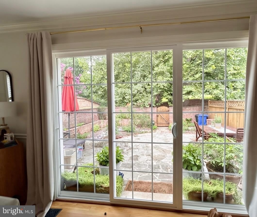 3130 BARNARD Court – photo 3