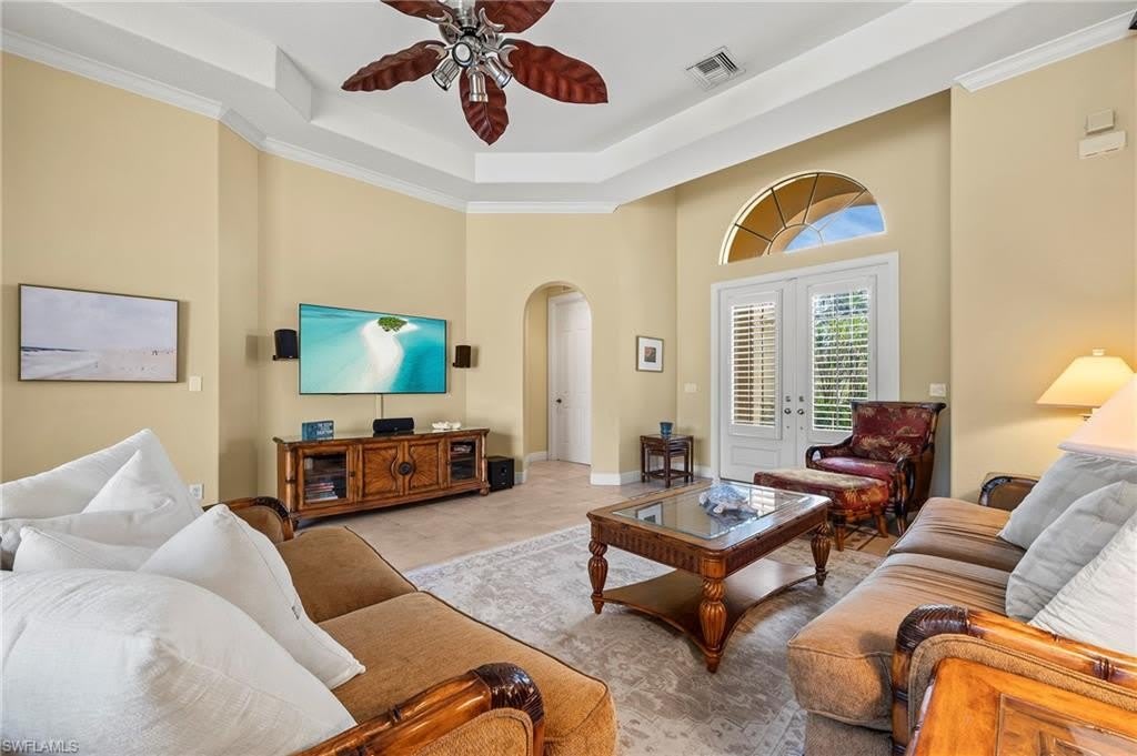 975 Tivoli Ct – photo 1
