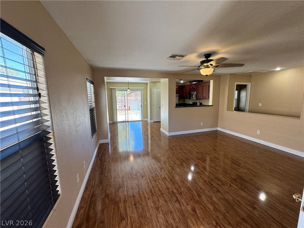 5033 Rustic Charm Court – photo 2